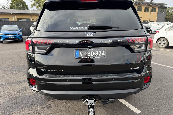 2023 Ford Everest Platinum