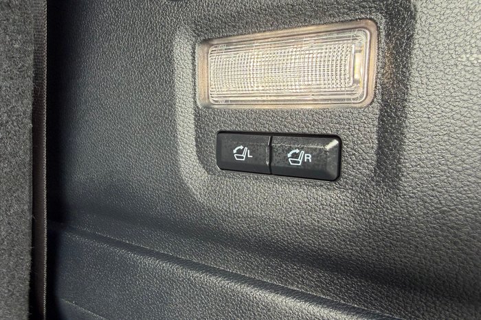 2023 Ford Everest Platinum