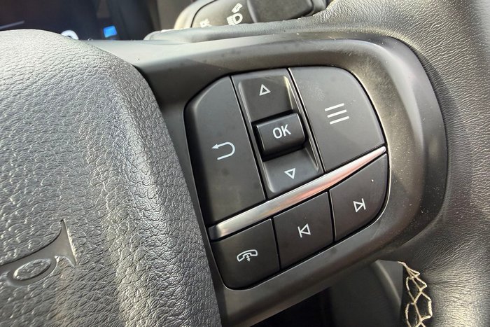 2023 Ford Everest Platinum