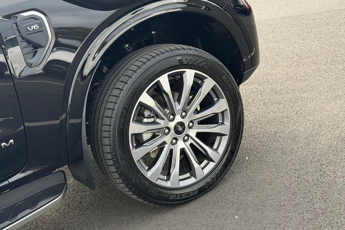 2023 Ford Everest Platinum