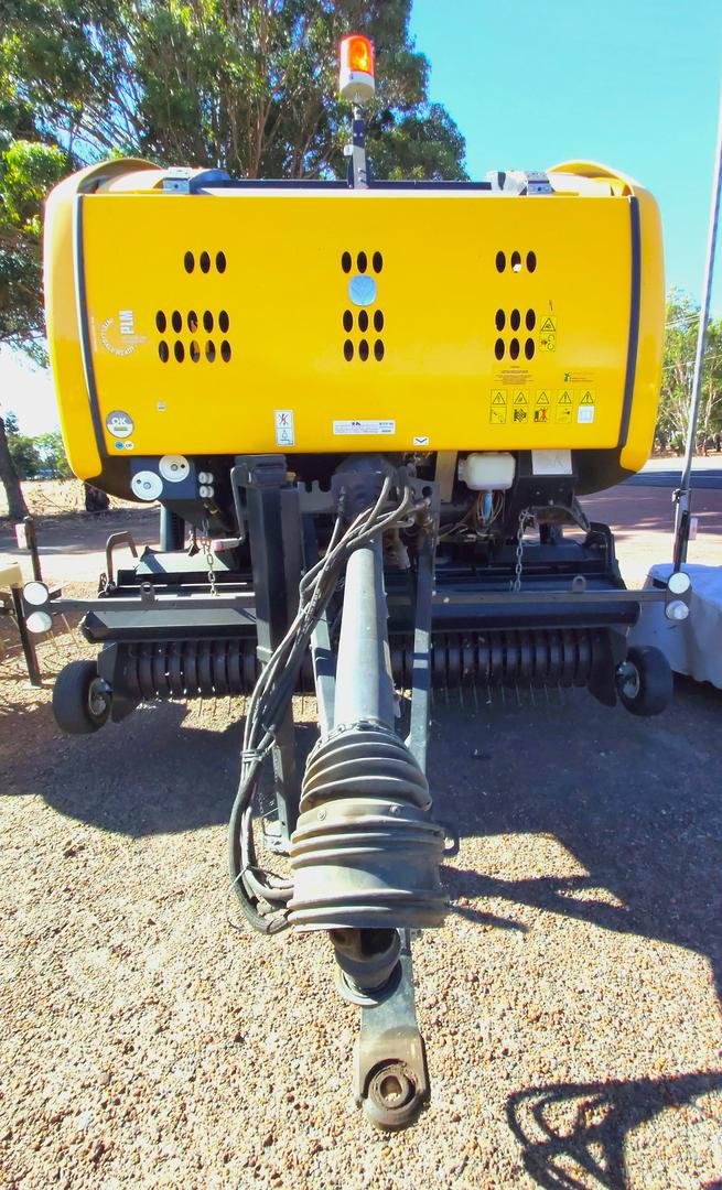 2017 New Holland Rb150 Yellow