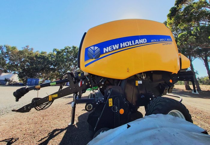 2017 New Holland Rb150 Yellow