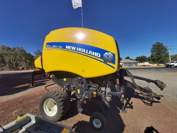 2017 New Holland Rb150 Yellow