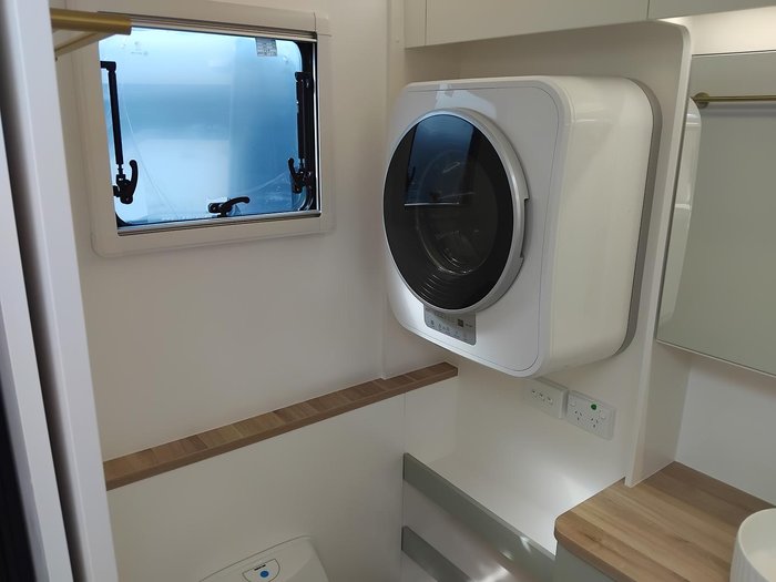 2026 New Age Caravans Brand New Model Manta Ray 20Ft Couples Full Composite