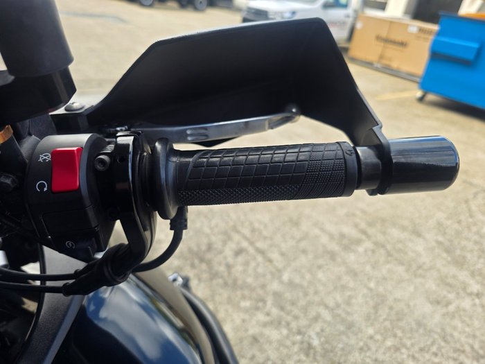 2010 Suzuki DL1000 V-STROM BLACK