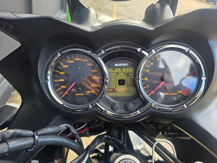 2010 Suzuki DL1000 V-STROM BLACK