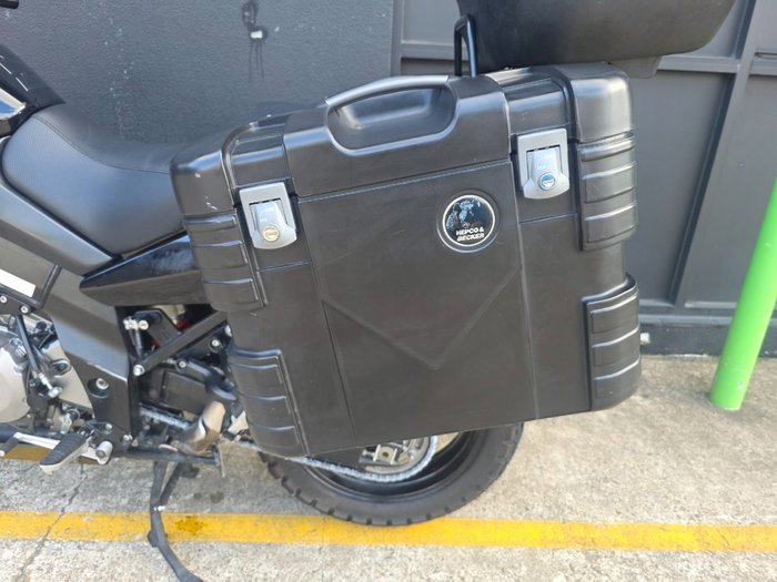 2010 Suzuki DL1000 V-STROM BLACK