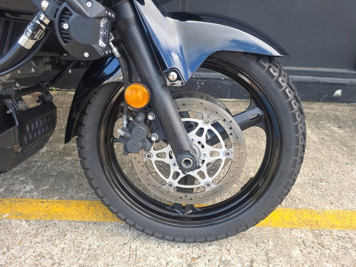 2010 Suzuki DL1000 V-STROM BLACK