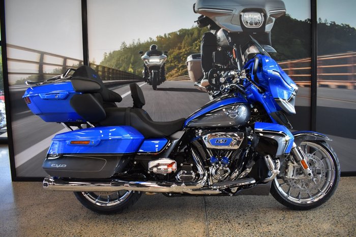 2026 HARLEY-DAVIDSON FLHXLSE CVO Street Glide Limited