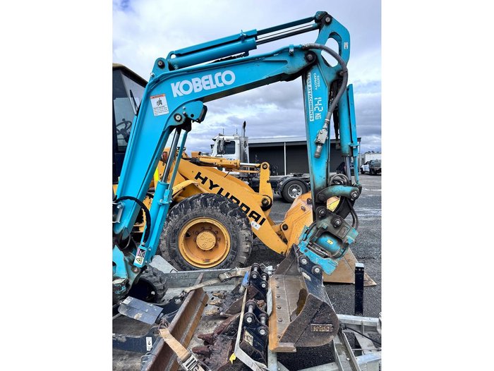 2023 Kobelco Sk17sr-6