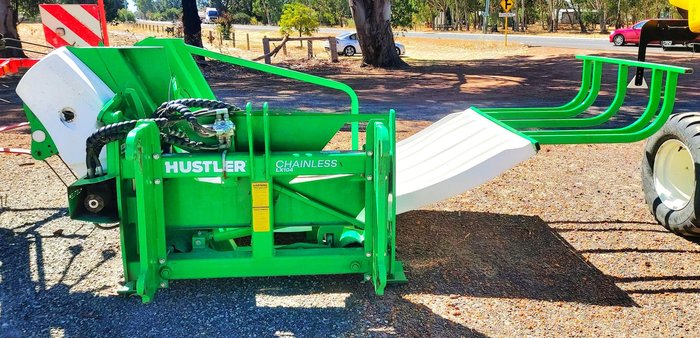 2024 Hustler Chainless Lx104 Green