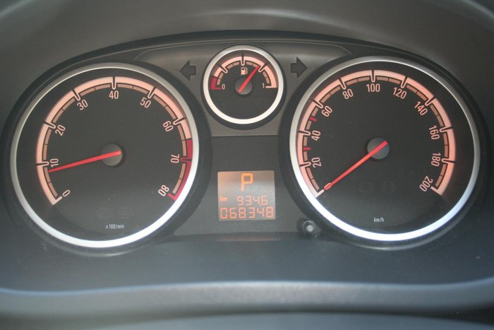 2013 Opel Corsa Enjoy CO Carbon Flash