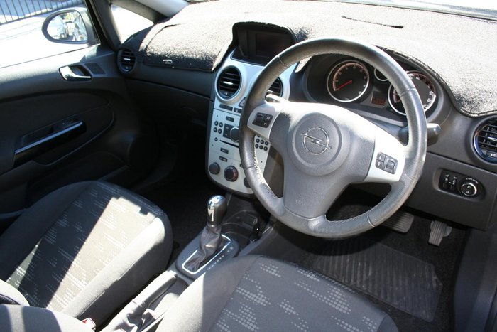 2013 Opel Corsa Enjoy CO Carbon Flash