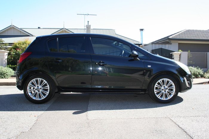 2013 Opel Corsa Enjoy CO Carbon Flash