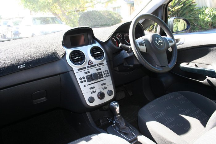 2013 Opel Corsa Enjoy CO Carbon Flash