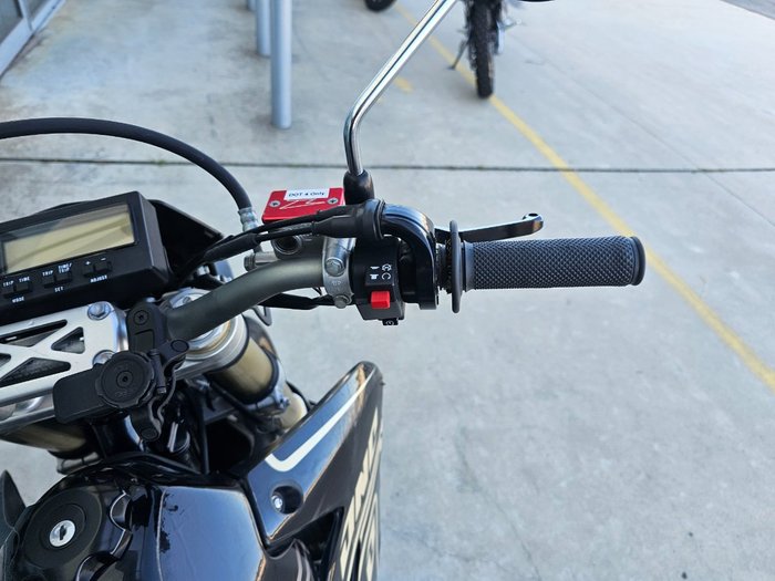 2015 Suzuki DR-Z400 SM White