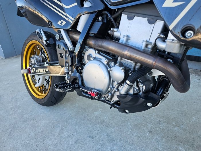 2015 Suzuki DR-Z400 SM White