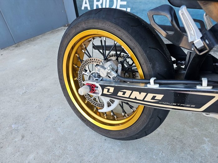 2015 Suzuki DR-Z400 SM White