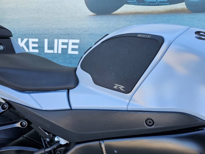 2022 Suzuki GSX-R1000A White