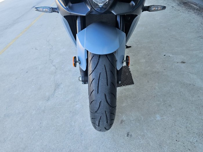 2022 Suzuki GSX-R1000A White