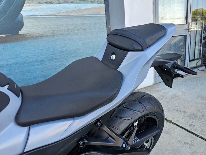 2022 Suzuki GSX-R1000A White