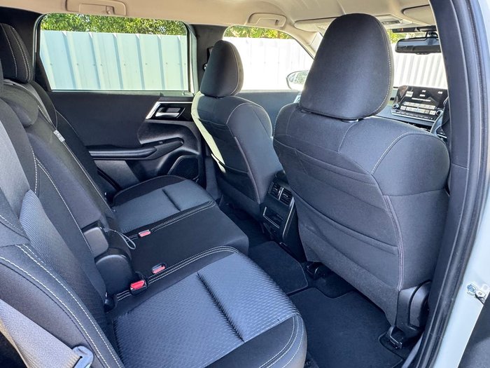 2022 Mitsubishi Outlander LS