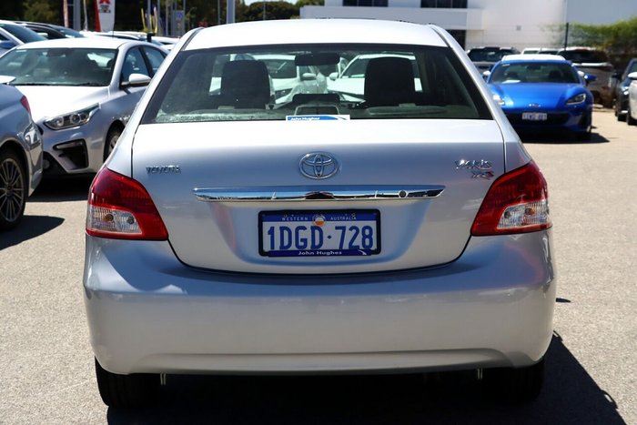 2009 Toyota Yaris YRS