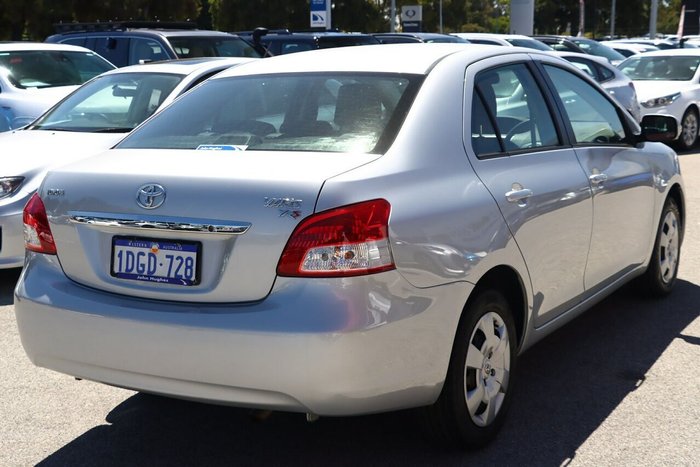 2009 Toyota Yaris YRS