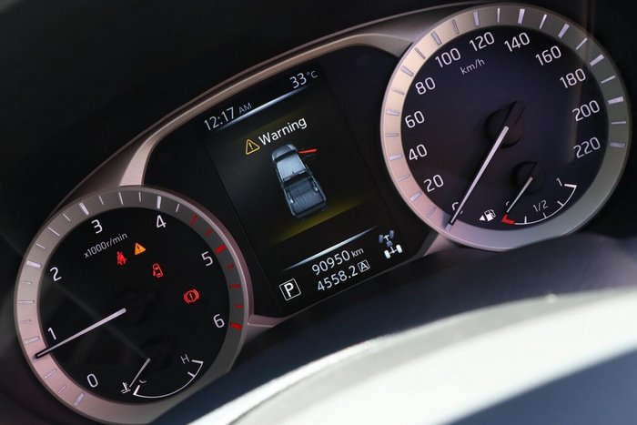 2019 Nissan Navara SL