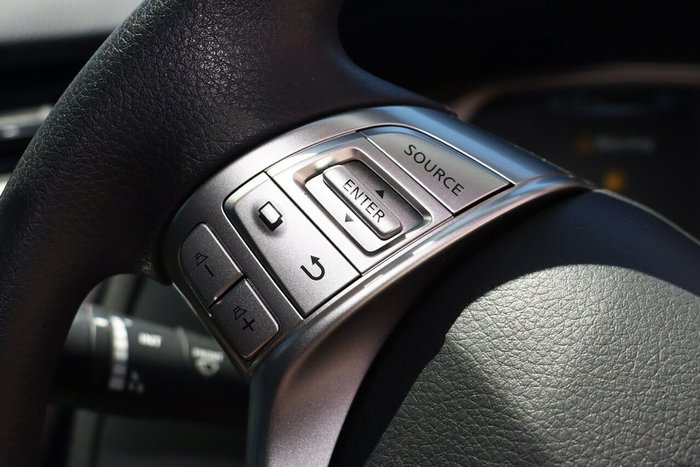 2019 Nissan Navara SL