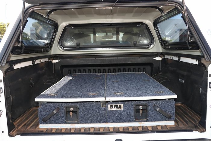 2019 Nissan Navara SL