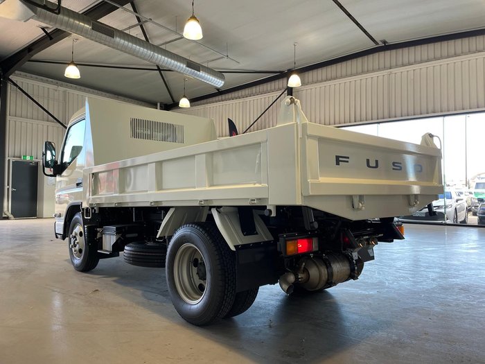 2026 Fuso Canter 615 Tipper White