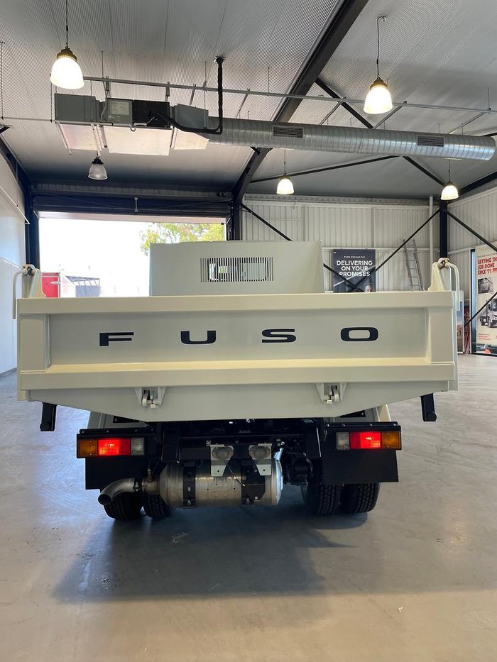 2026 Fuso Canter 615 Tipper White