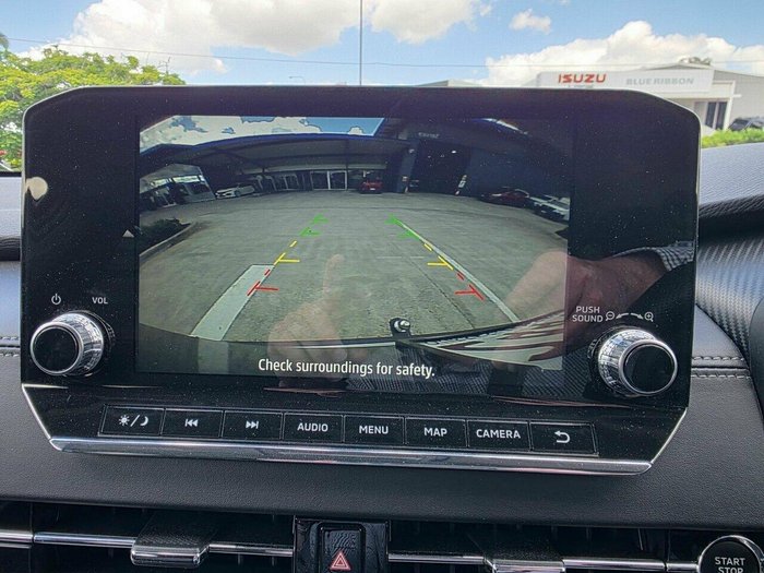 2023 Mitsubishi Outlander LS