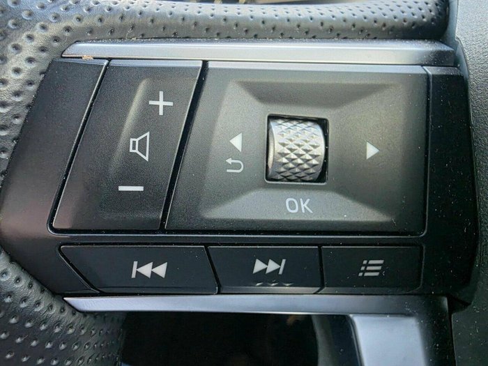 2023 Mitsubishi Outlander LS