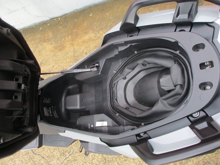 BMW Motorrad 2019 BMW 400CC C400X SILVER