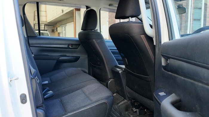 2020 Toyota Hilux SR GUN126R 4X4 Dual Range Glacier White