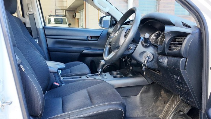 2020 Toyota Hilux SR GUN126R 4X4 Dual Range Glacier White