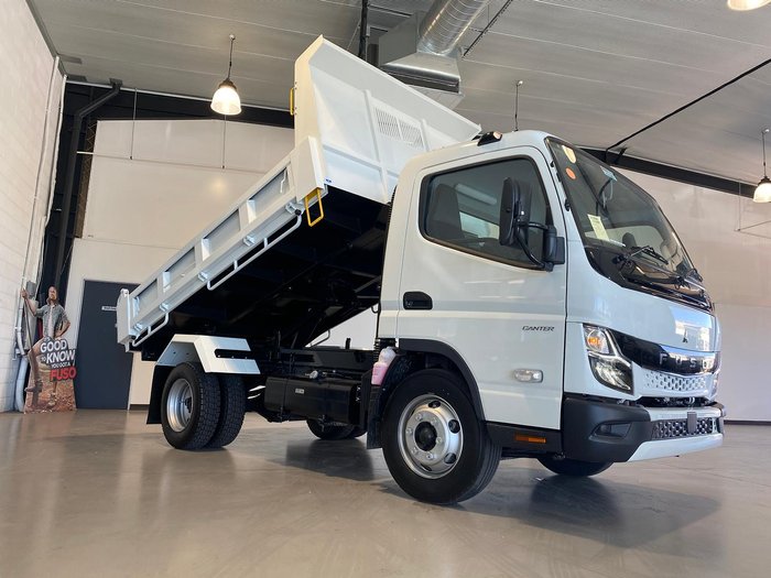 2026 Fuso Canter 815 Tipper White