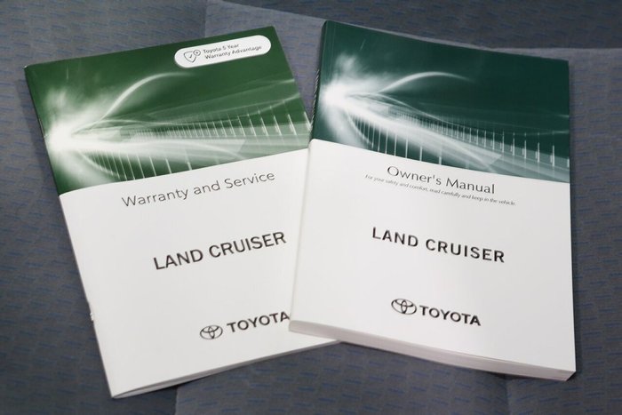 2025 Toyota Landcruiser GXL