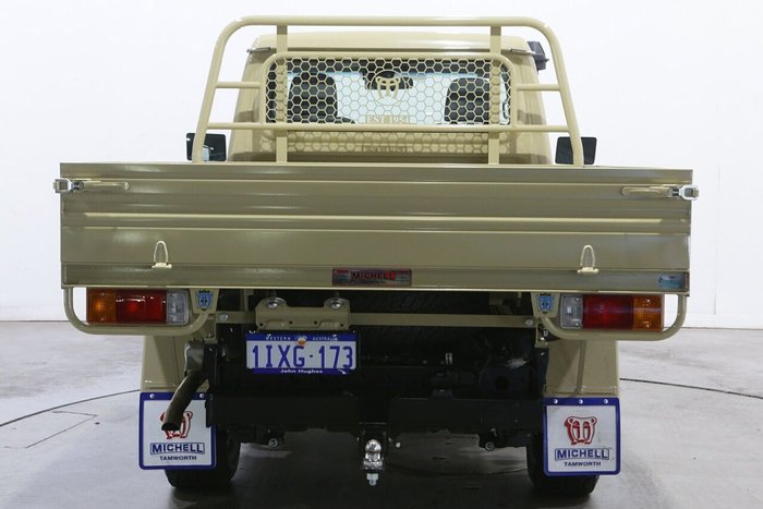 2025 Toyota Landcruiser GXL