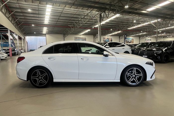 2025 Mercedes-Benz A-Class A200