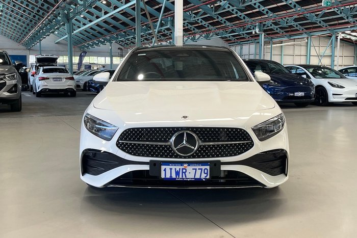 2025 Mercedes-Benz A-Class A200