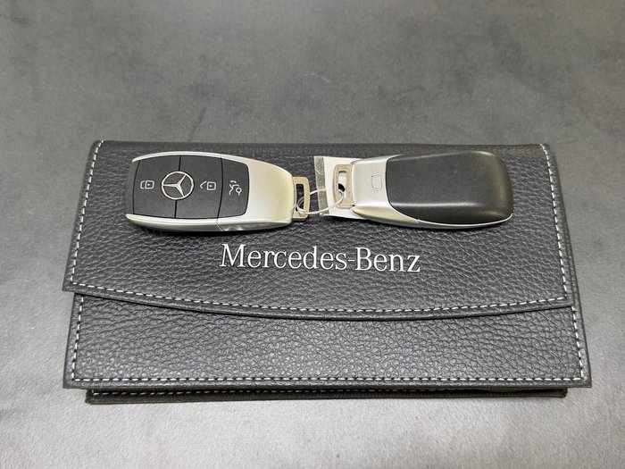 2021 Mercedes-Benz C-Class C200 W205 Designo - Diamond White Bright