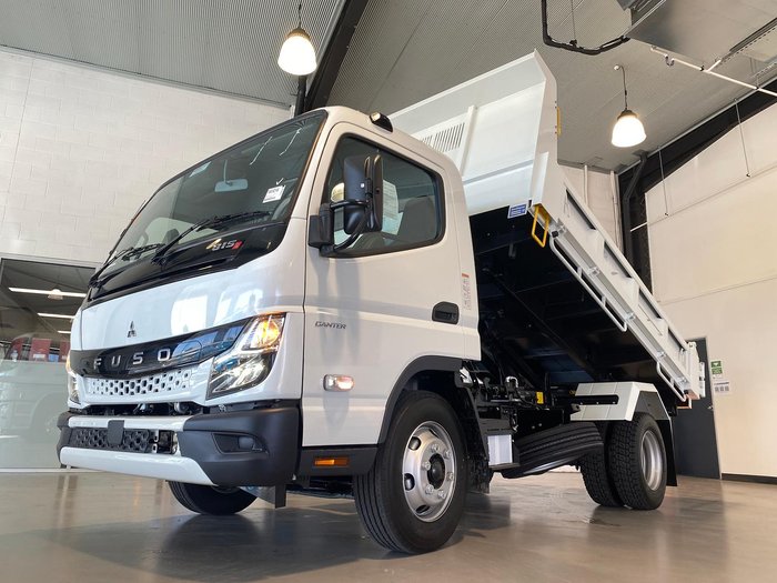 2026 Fuso Canter 815 Tipper White