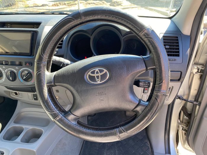 2008 Toyota Hilux SR5 GGN15R MY08 4x2 Sterling Silver