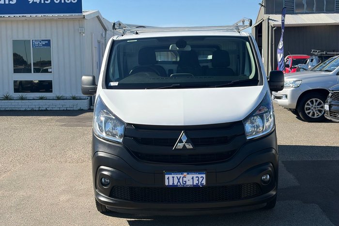 2020 Mitsubishi Express GLX+