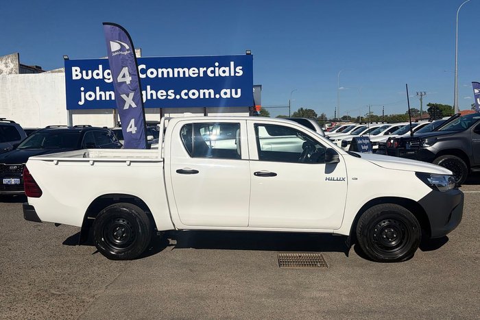 2022 Toyota Hilux Workmate