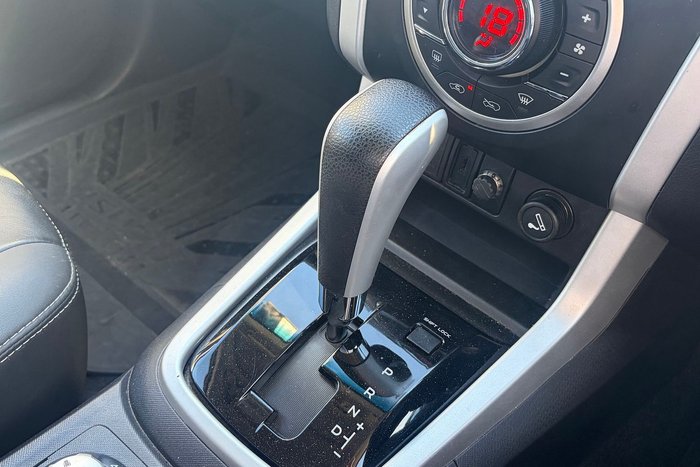 2019 Isuzu MU-X LS-T