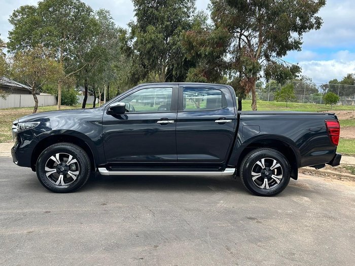 2023 Mazda BT-50 GT